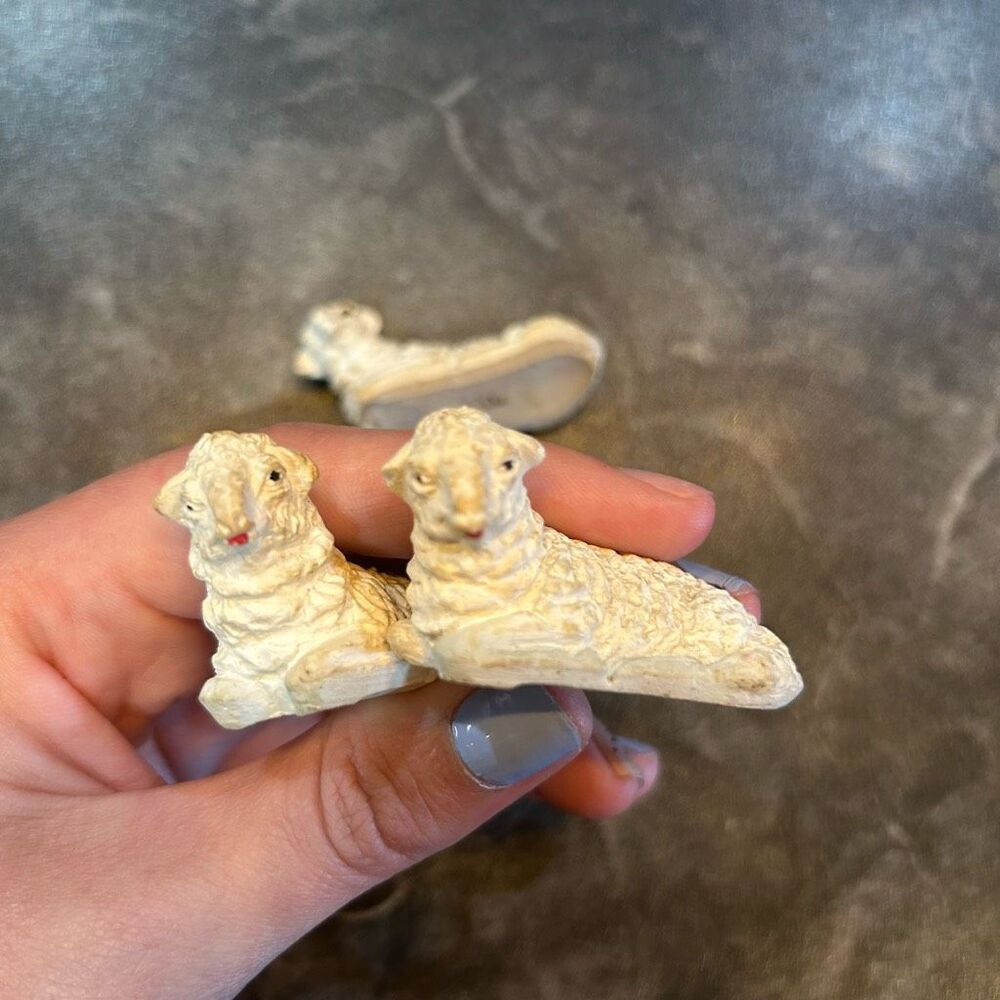 Chalkware White / Off-White 3 Miniature Sheep - Picture 8 of 8